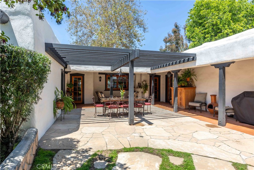 1615 Halsey Street Property Photo 48