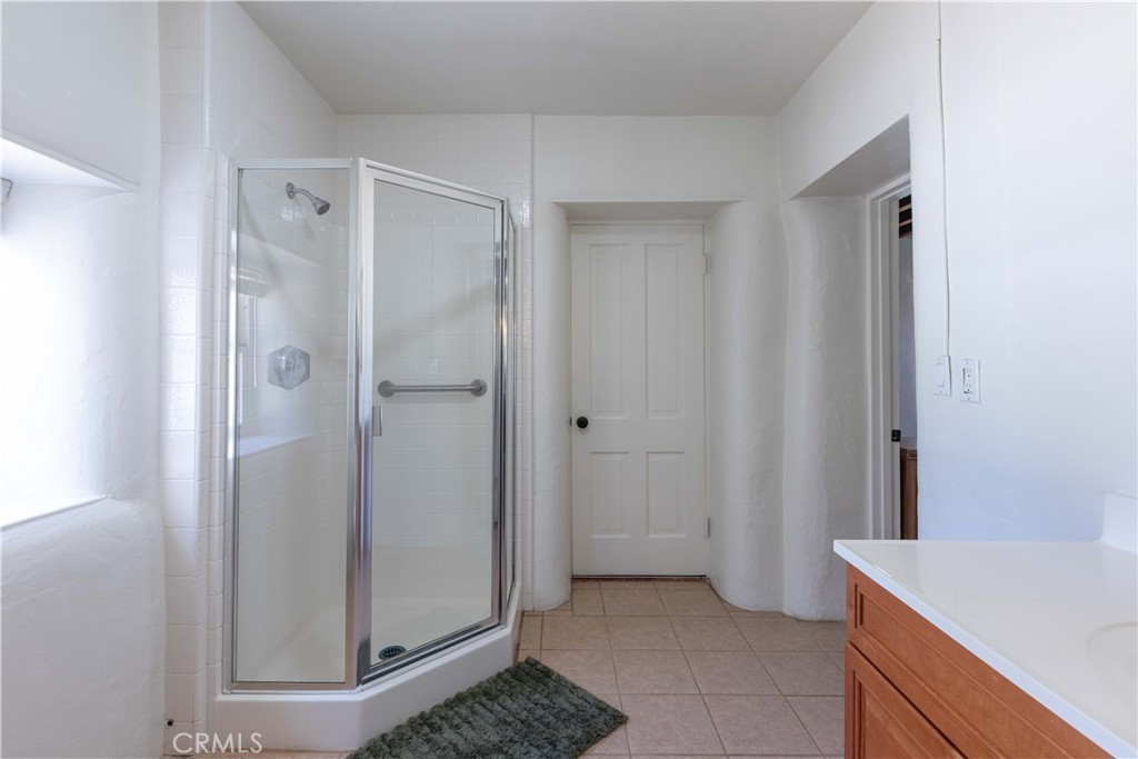 1615 Halsey Street Property Photo 56
