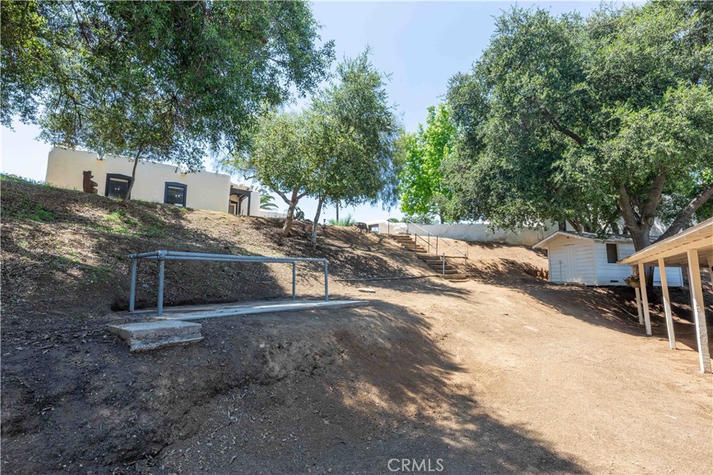1615 Halsey Street Property Photo 65