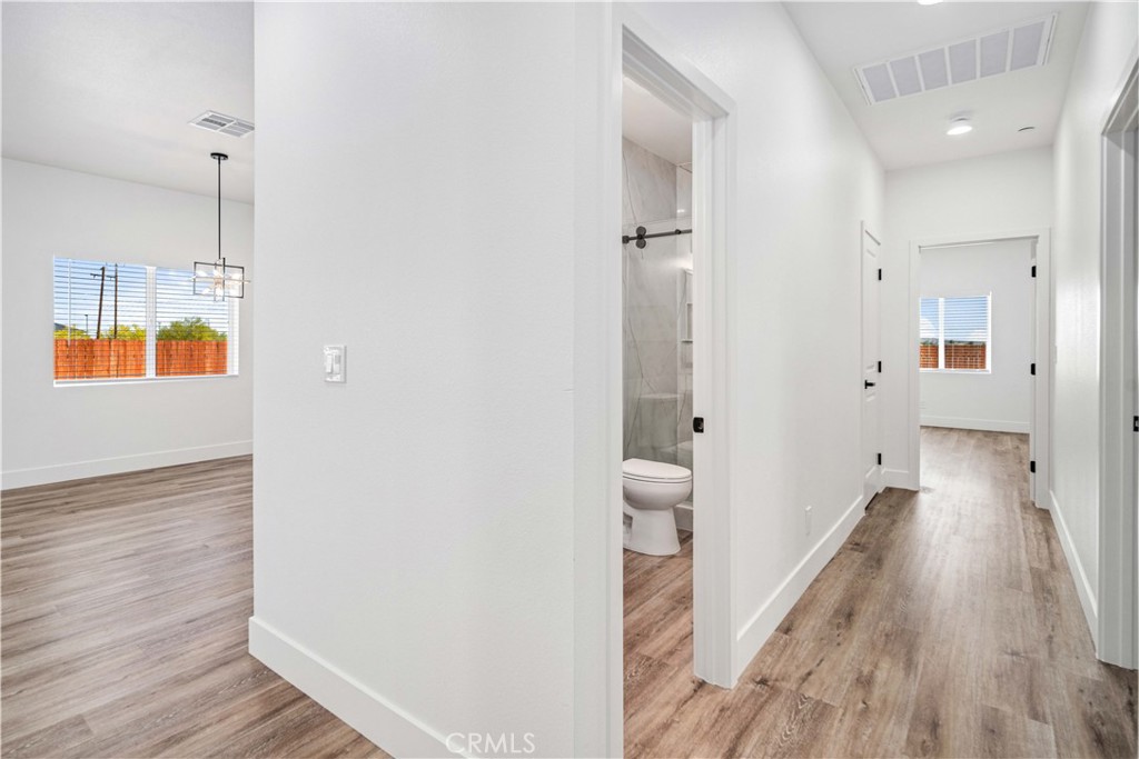 19436 87th Street Property Photo 14