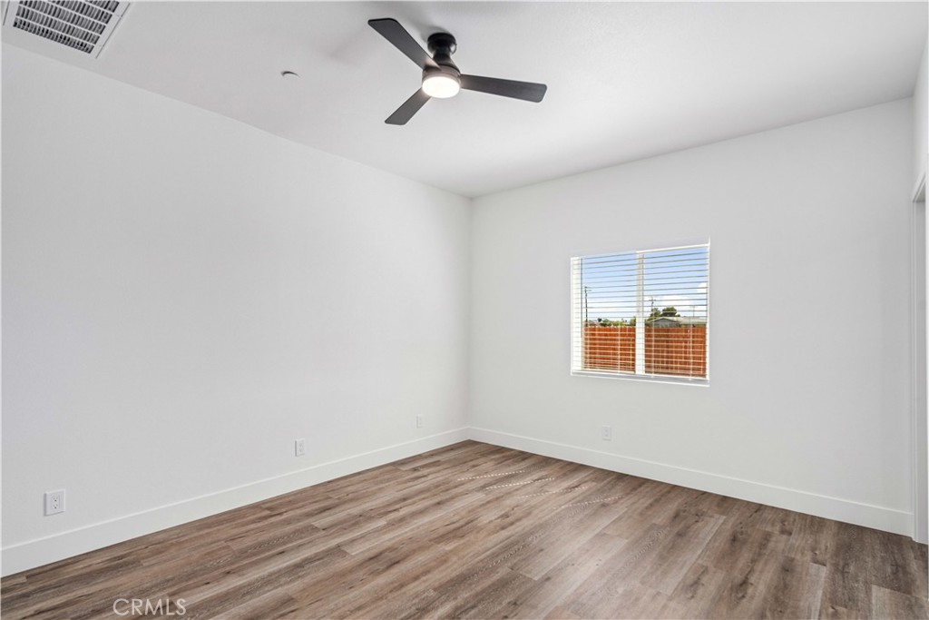 19436 87th Street Property Photo 15