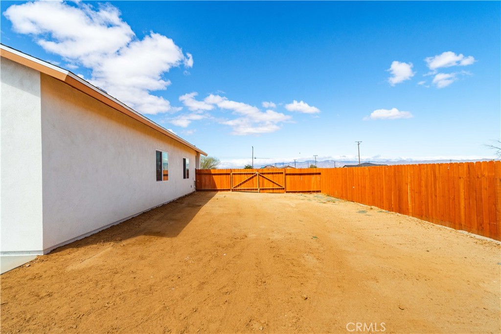 19436 87th Street Property Photo 31