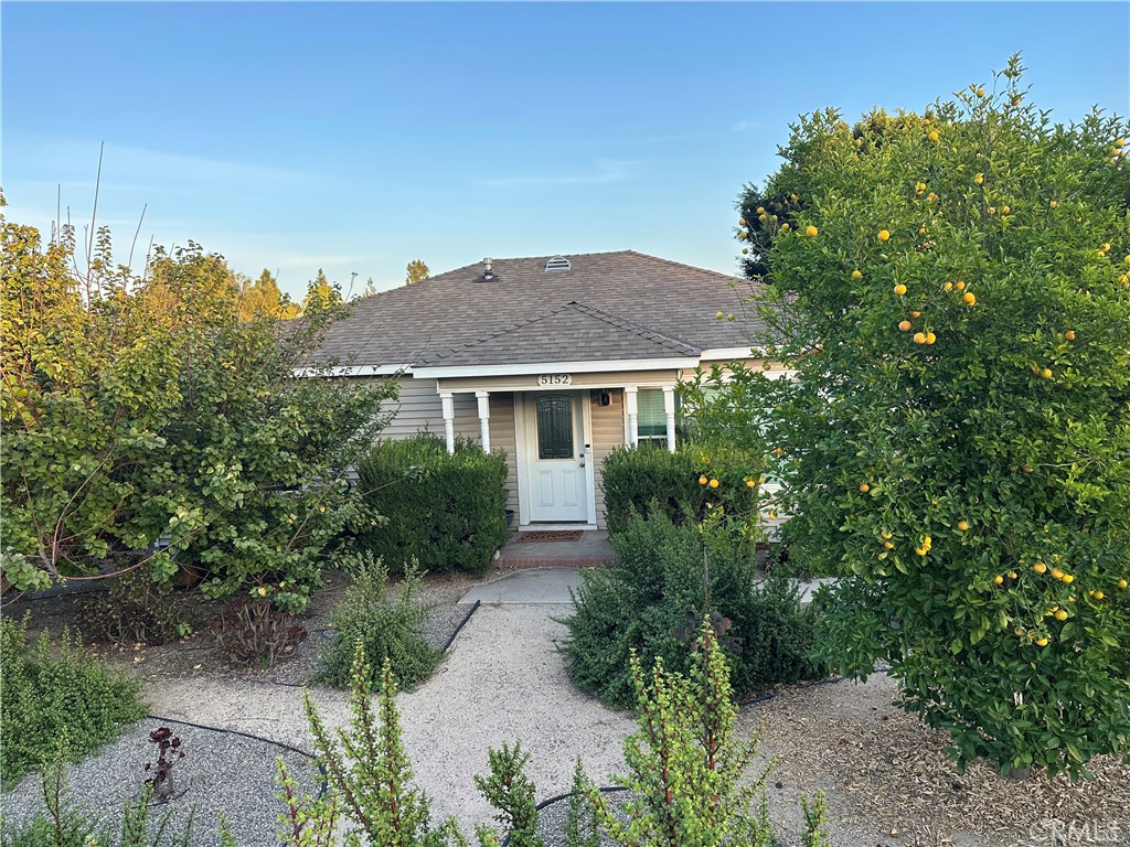 5152 Lakeview Property Photo 9
