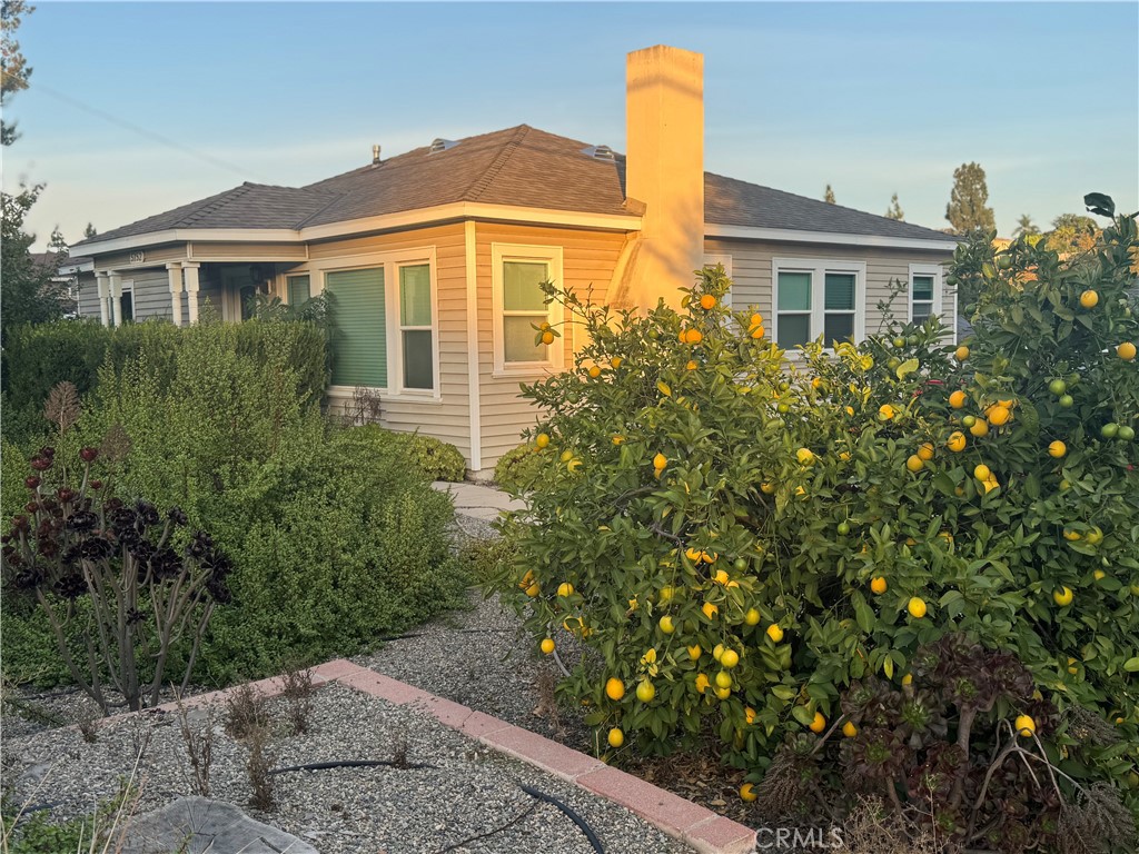 5152 Lakeview Property Photo 10