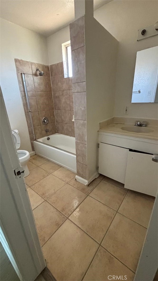 1714 Evergreen Street Property Photo 54