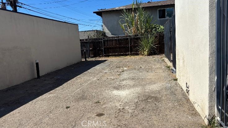 1714 Evergreen Street Property Photo 56