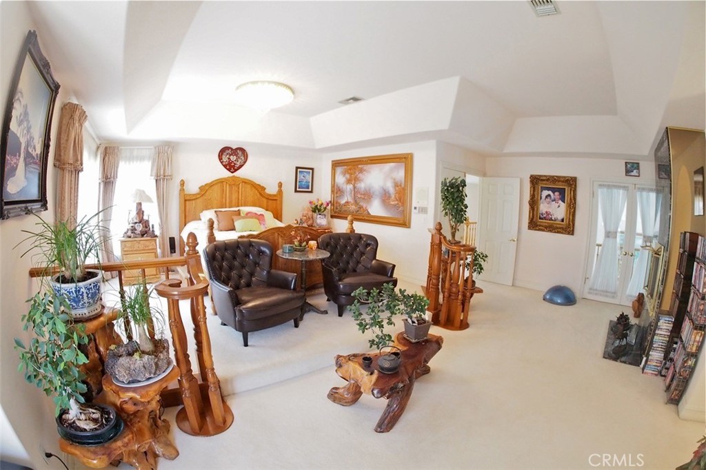 2759 N Chauncey Property Photo 18