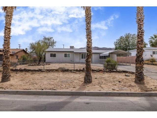 73355 Sun Valley Drive Property Photo 1