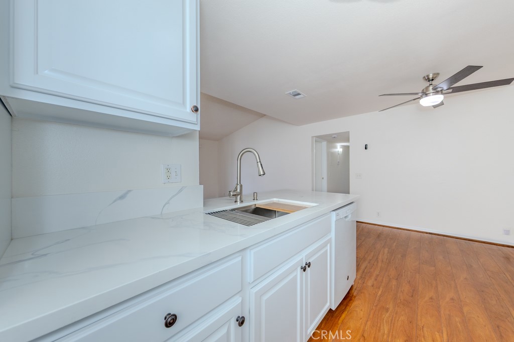 23222 Orange 4 Property Photo 13