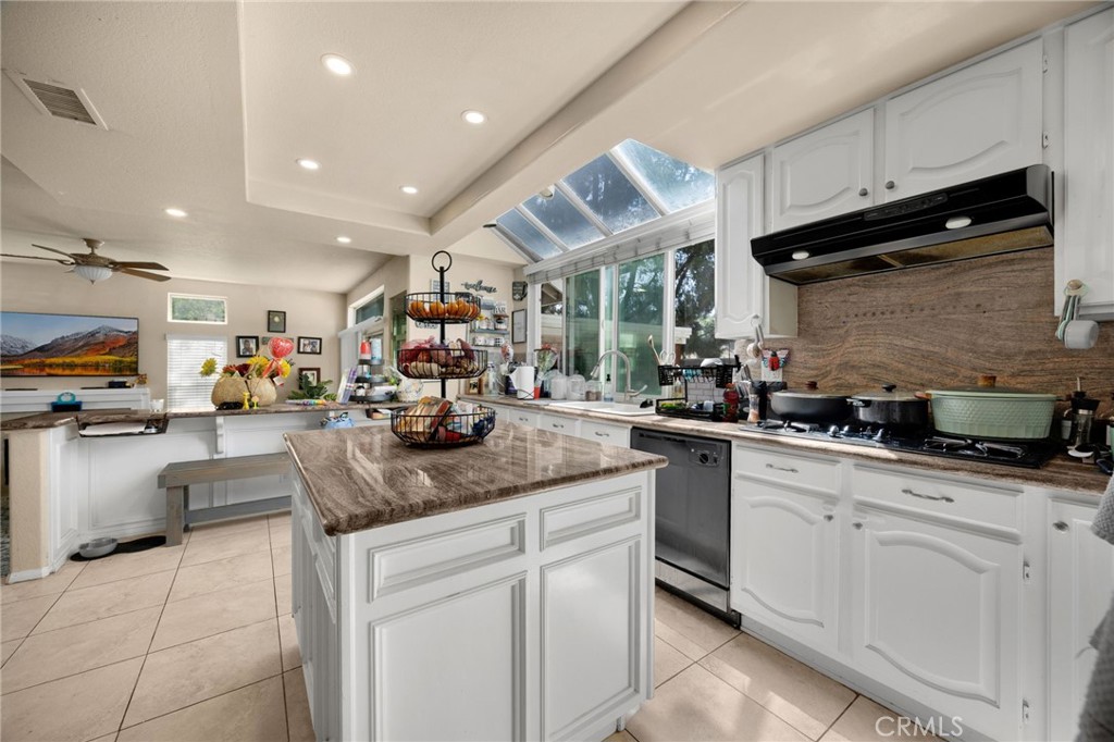 3350 Amy Property Photo 14