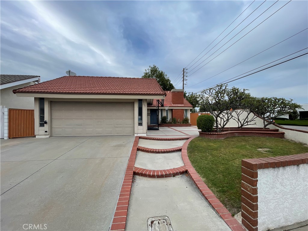 13757 Park St. Property Photo 1