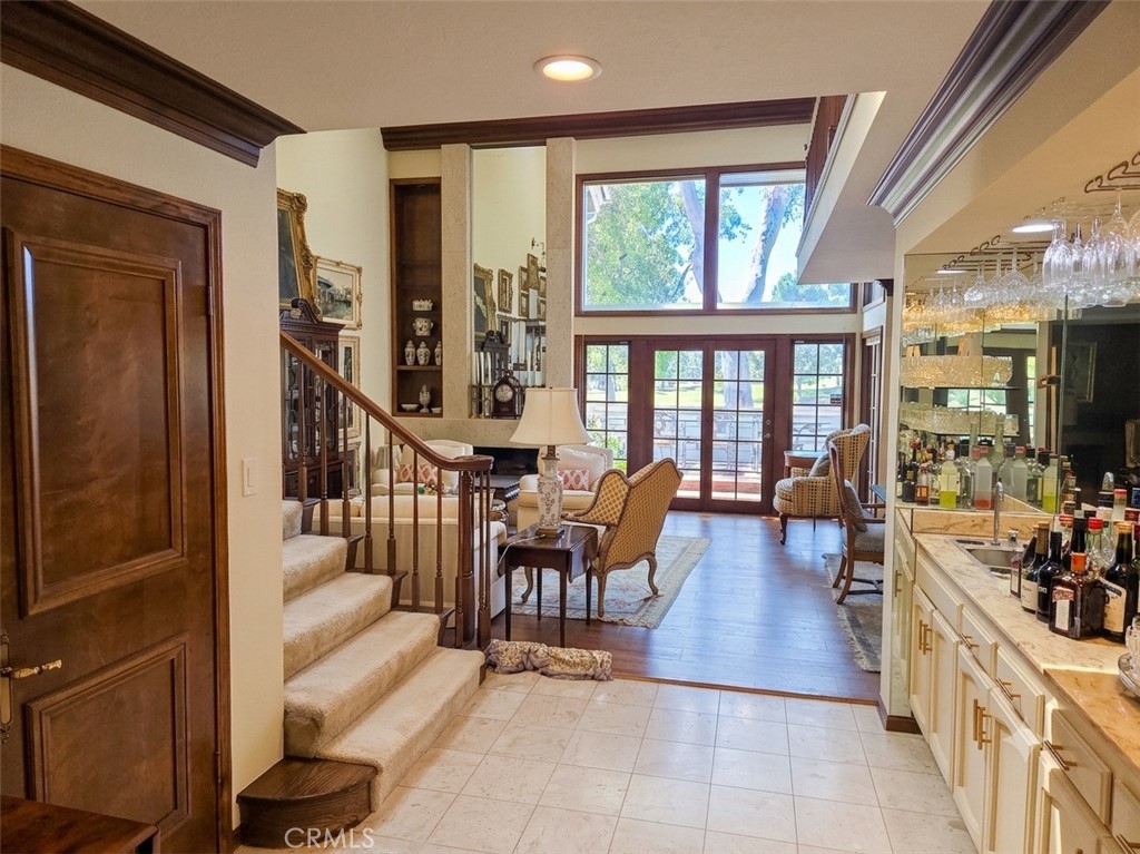 6068 Avenida De Castillo Property Photo 10