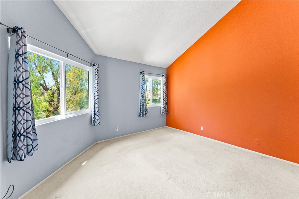 26282 Hanover Property Photo 9