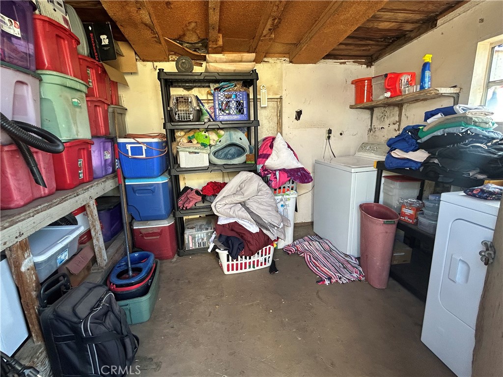 5506 Troth Street Property Photo 14
