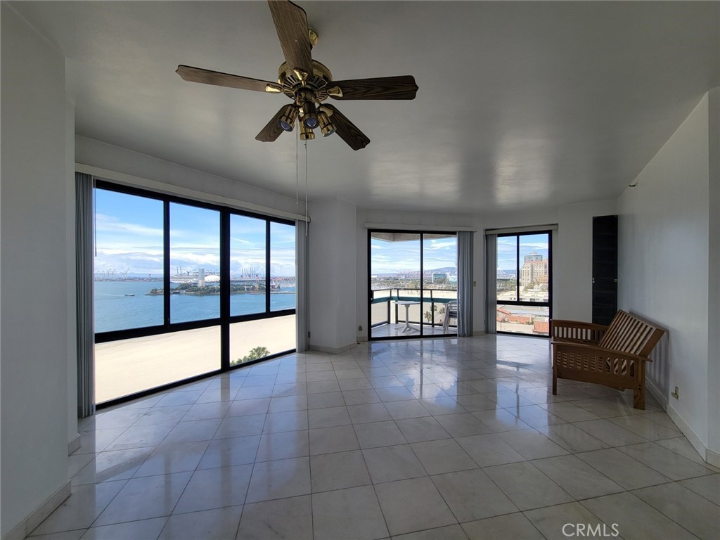 1310 E Ocean 905 Property Photo 18