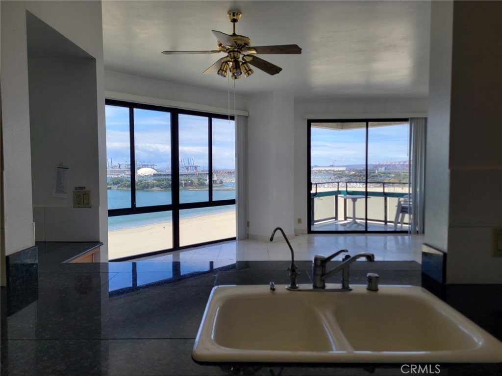 1310 E Ocean 905 Property Photo 24
