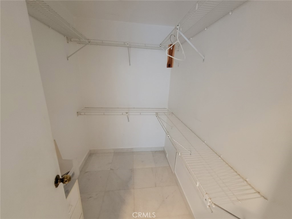 1310 E Ocean 905 Property Photo 34