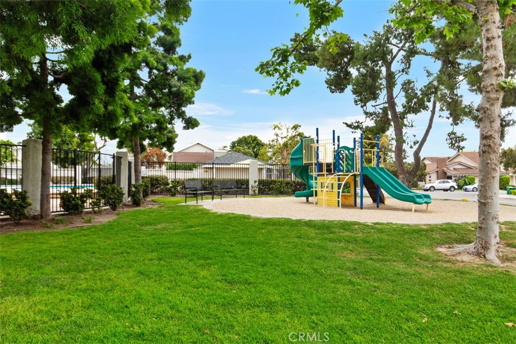 2 Snapdragon Property Photo 26