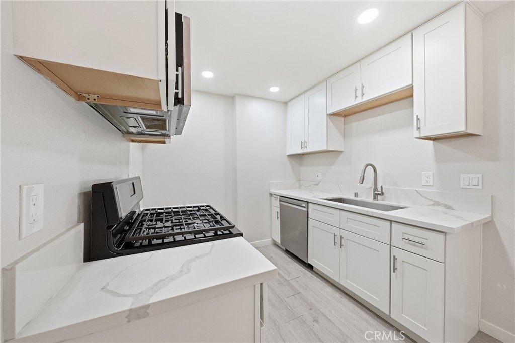 6600 Warner 205 Property Photo 10
