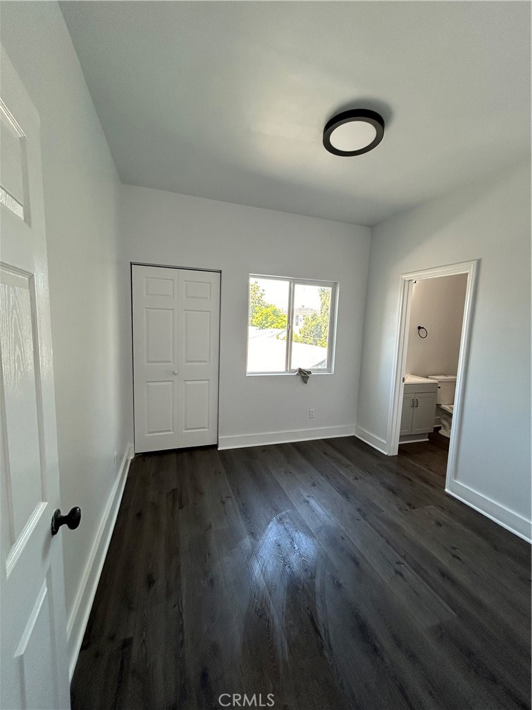 627 S Soto Property Photo 7
