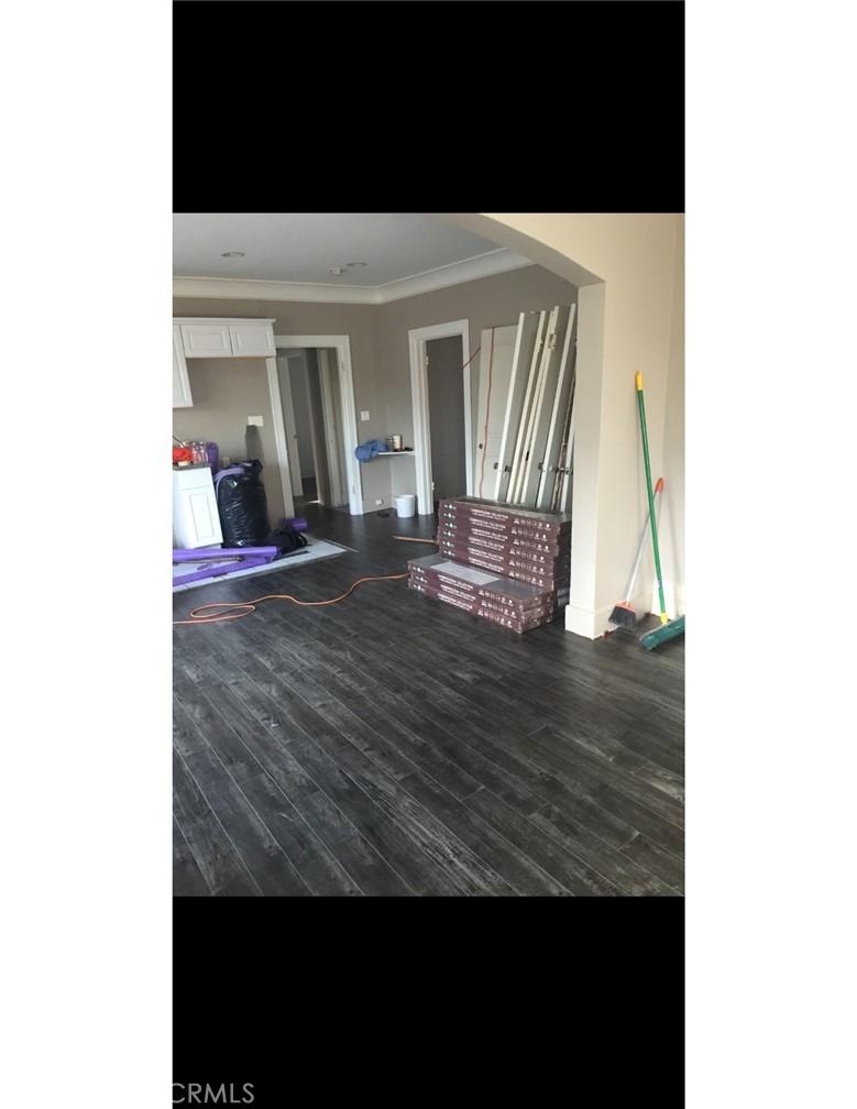 627 S Soto Property Photo 15