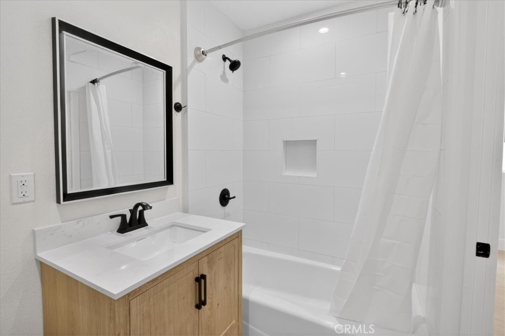 16619 Lake Avenue Property Photo 46
