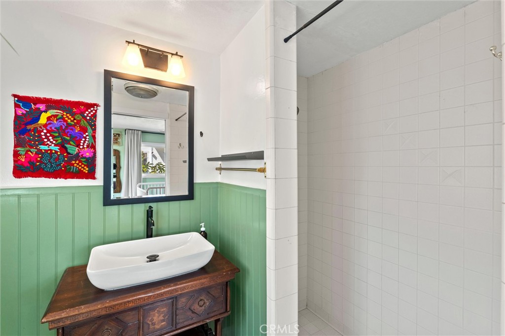 401 W 5th Street 1a Property Photo 18