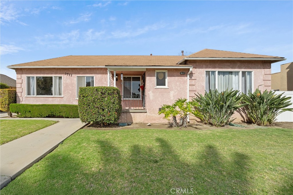 3711 Lemon Property Photo 1