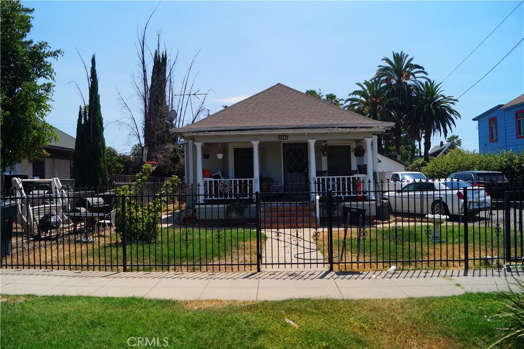 2944 6th Property Photo