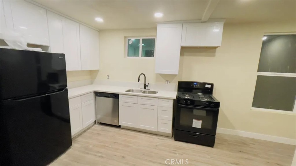 2944 6th Property Photo 6