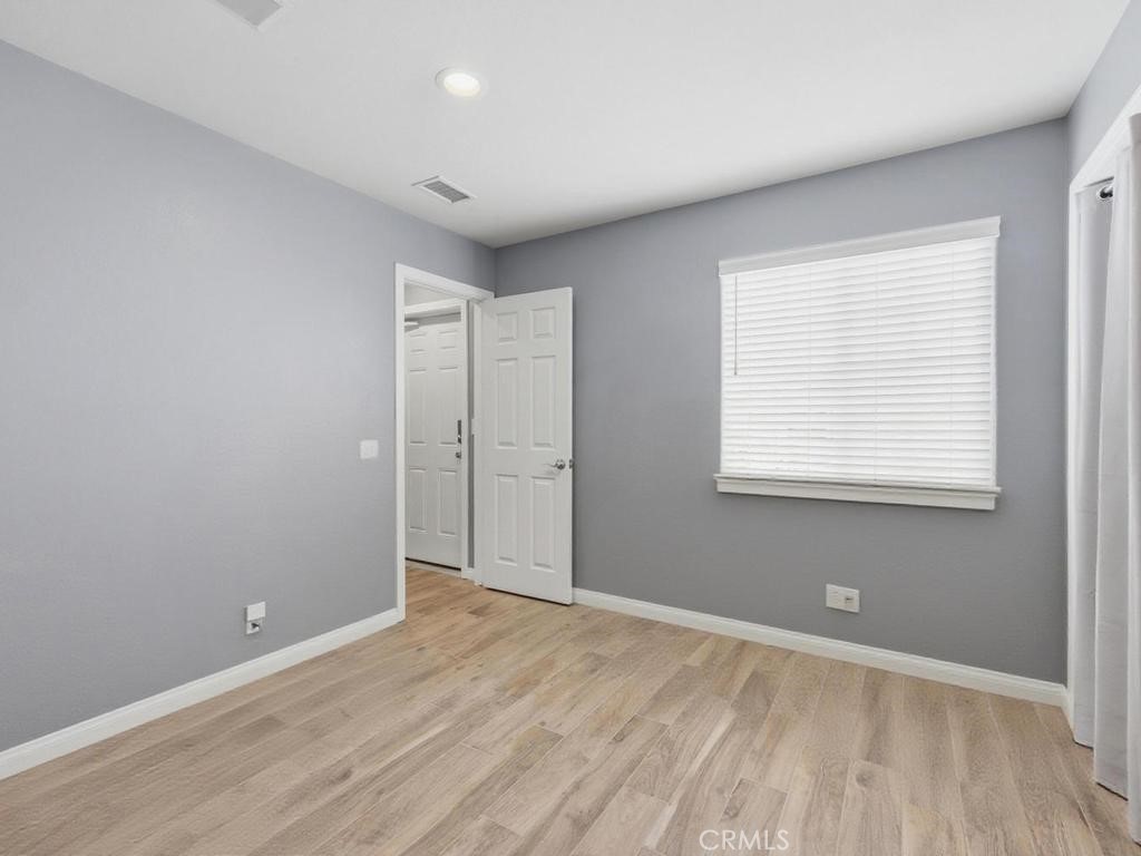 6261 Vanguard Avenue Property Photo 20
