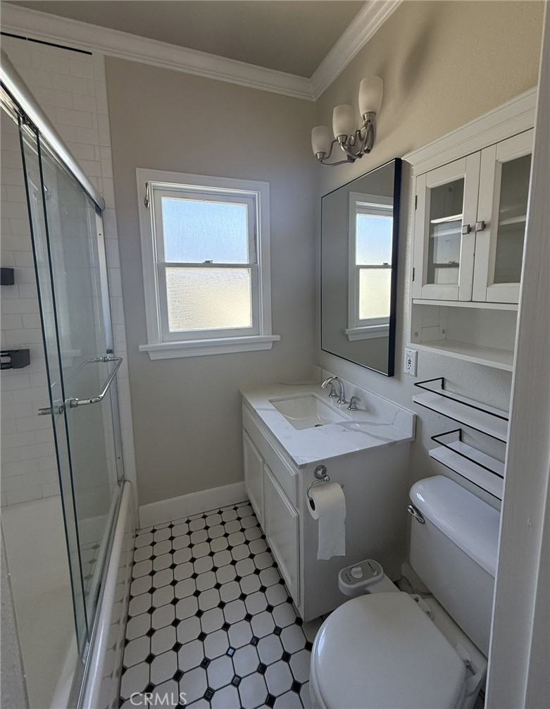3409 E 2nd Street Property Photo 55
