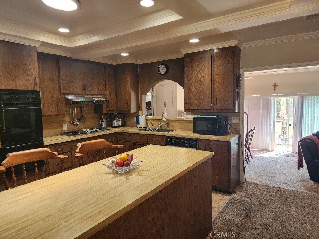 7607 Goddard Property Photo 7