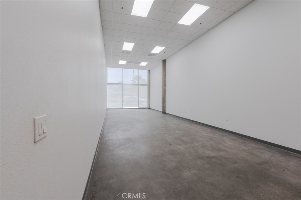 750 S Oxford Property Photo 14
