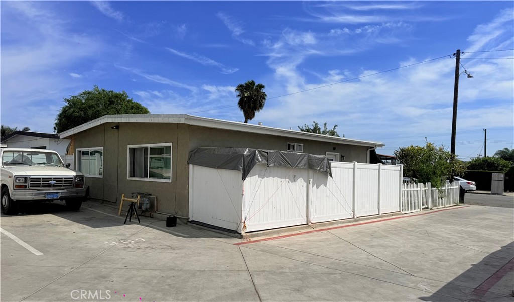309 Grace Avenue Property Photo 3