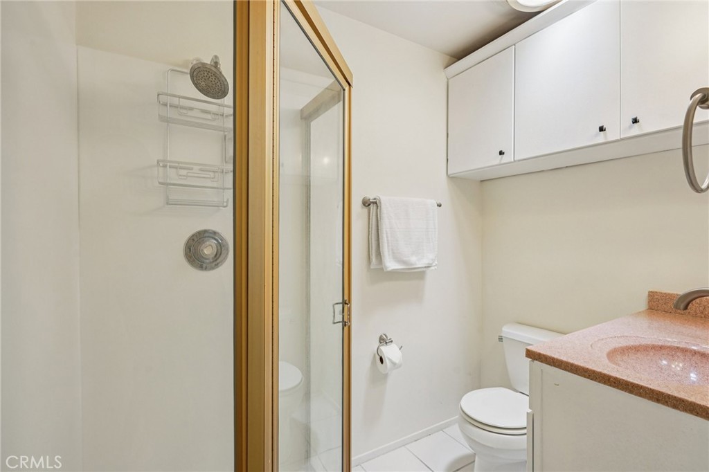 644 Manhattan Beach 10 Property Photo 16