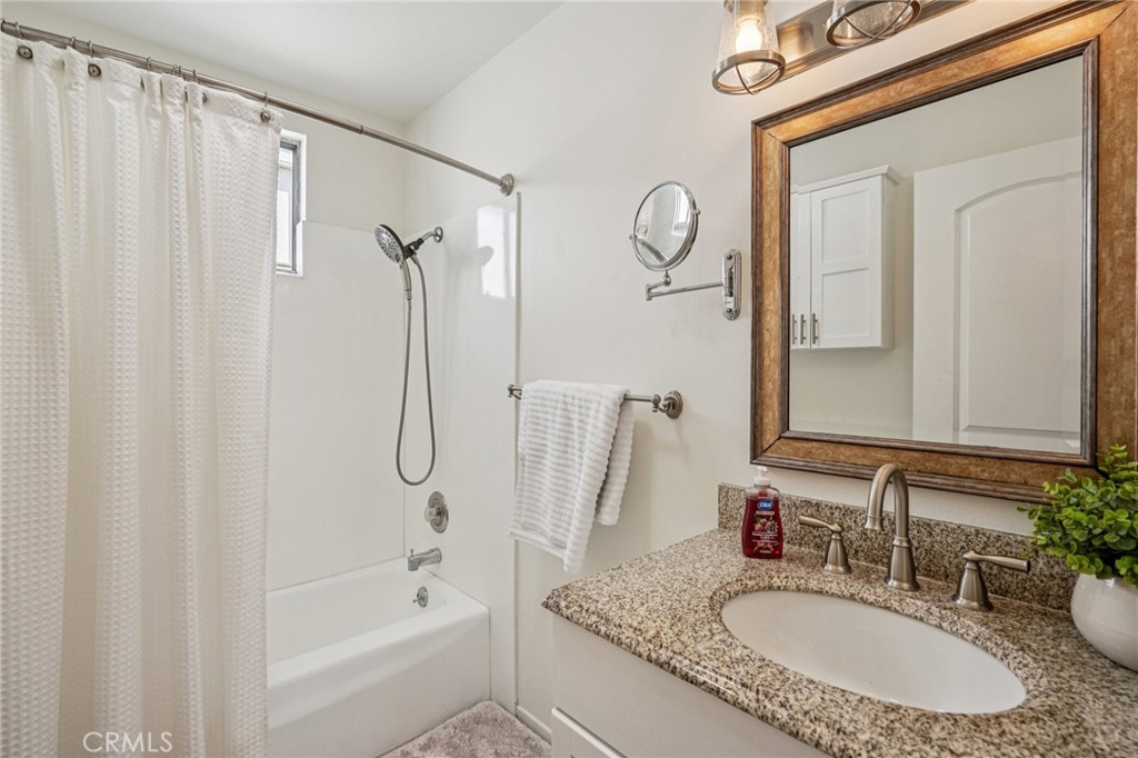 644 Manhattan Beach 10 Property Photo 21