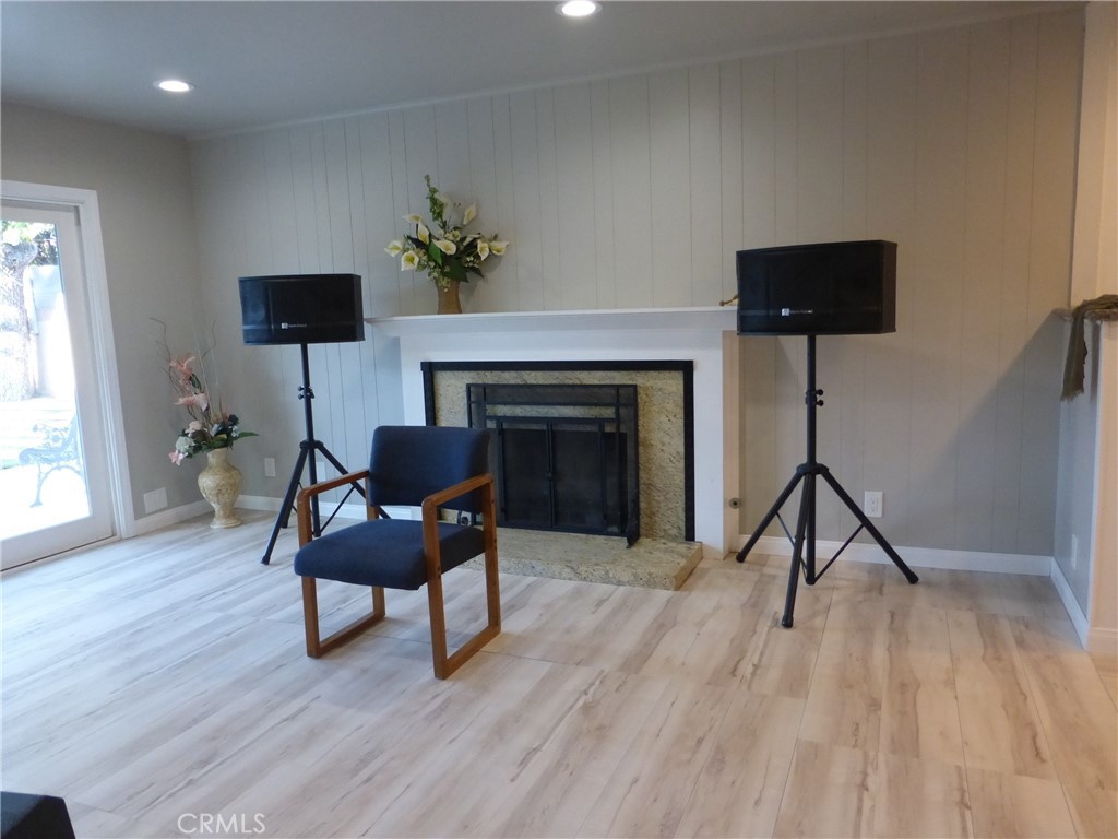 8881 Albatross Dr Property Photo 14