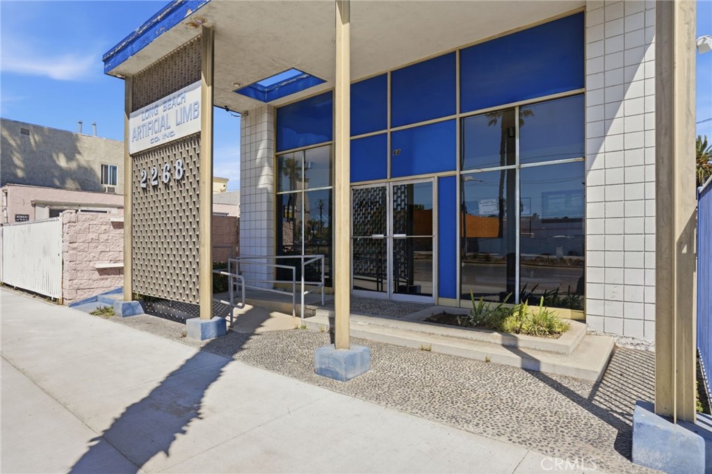 2268 N. Long Beach Blvd Property Photo 1