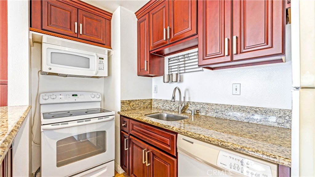 5585 E Pacific Coast 230 Property Photo 6