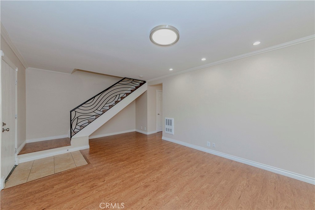 49 Meadowgrass Property Photo 4