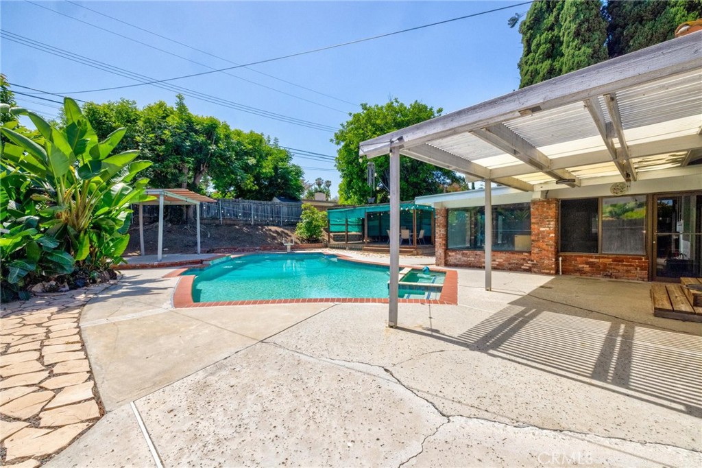 15610 Pintura Property Photo 54