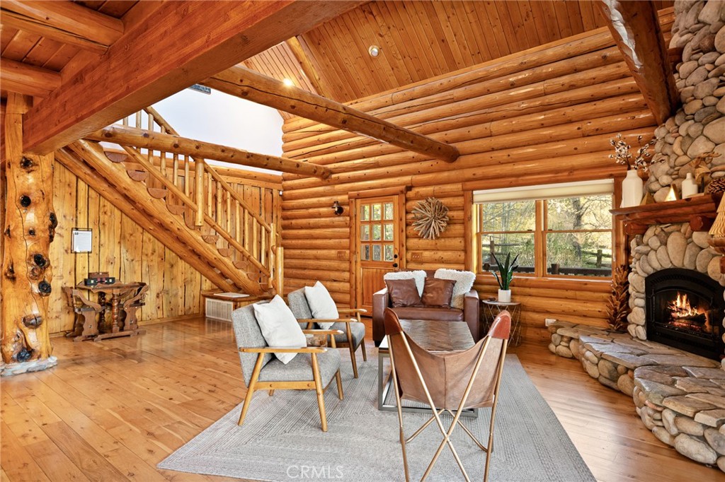 43629 Bow Canyon Drive Property Photo 6