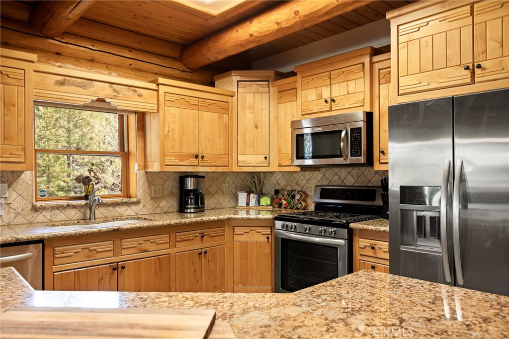 43629 Bow Canyon Drive Property Photo 12