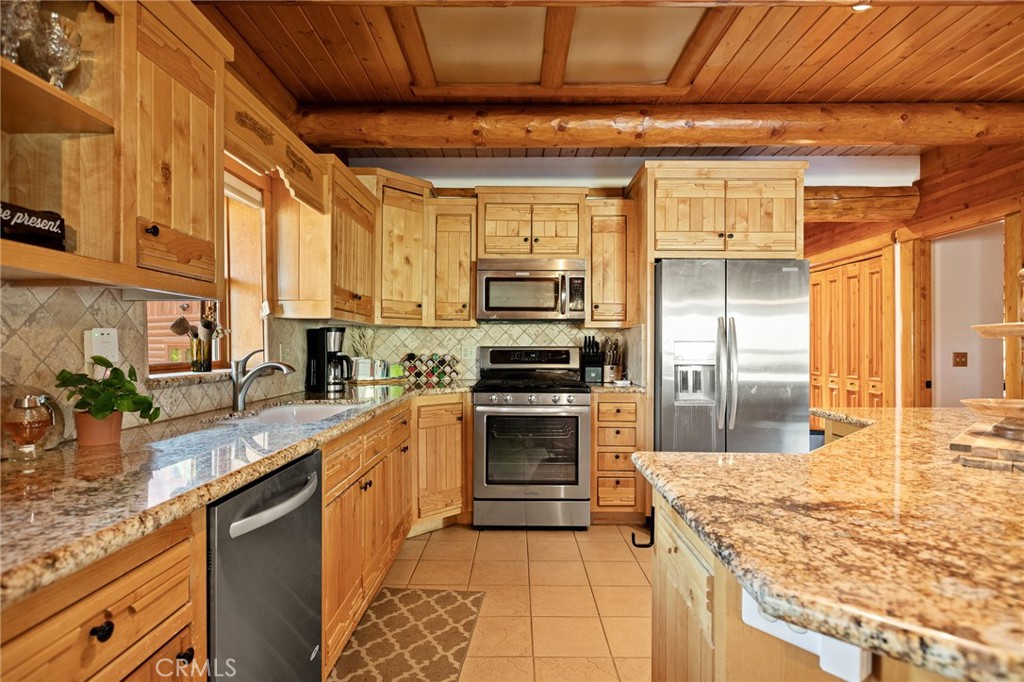 43629 Bow Canyon Drive Property Photo 13