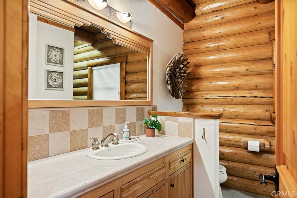43629 Bow Canyon Drive Property Photo 23