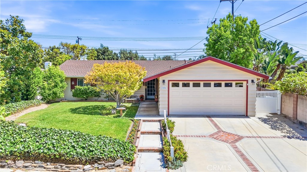 15826 Hillgate Drive Property Photo 1