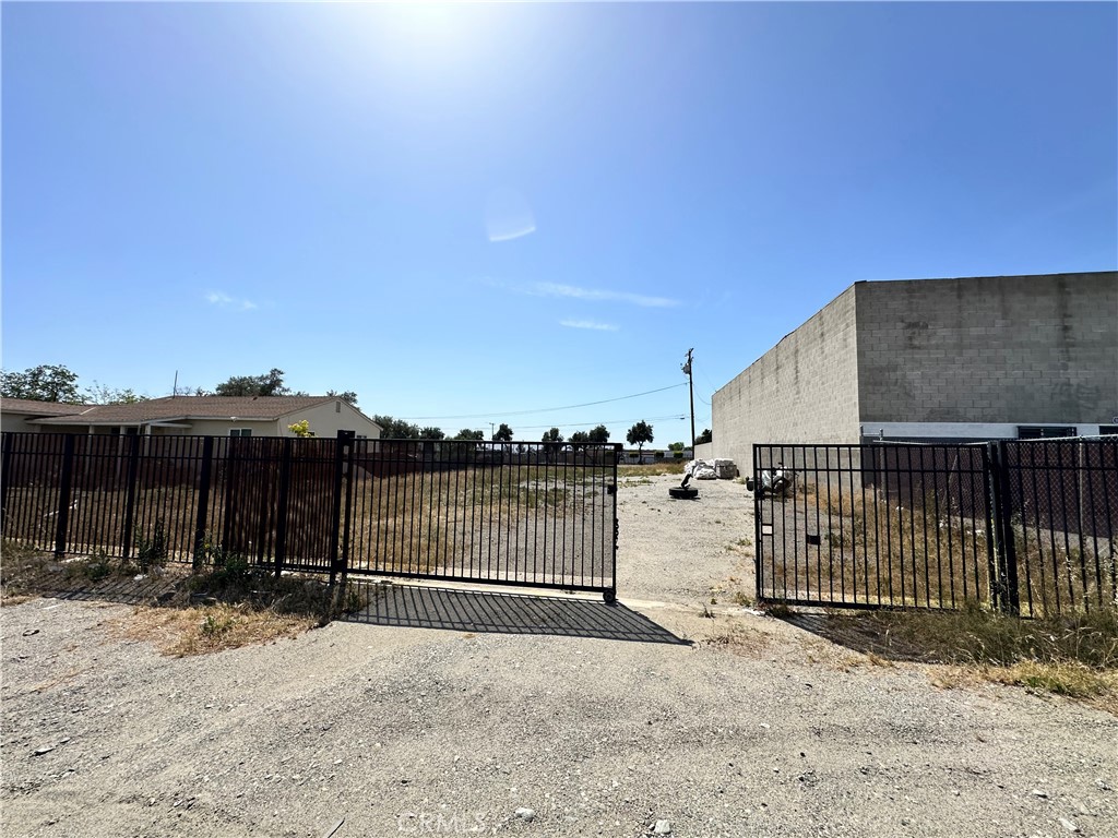 0 Fremontia Property Photo 1