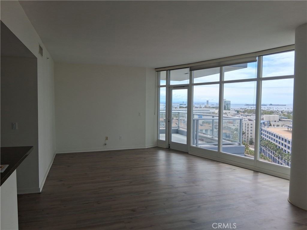 400 W Ocean Boulevard 1102 Property Photo 9