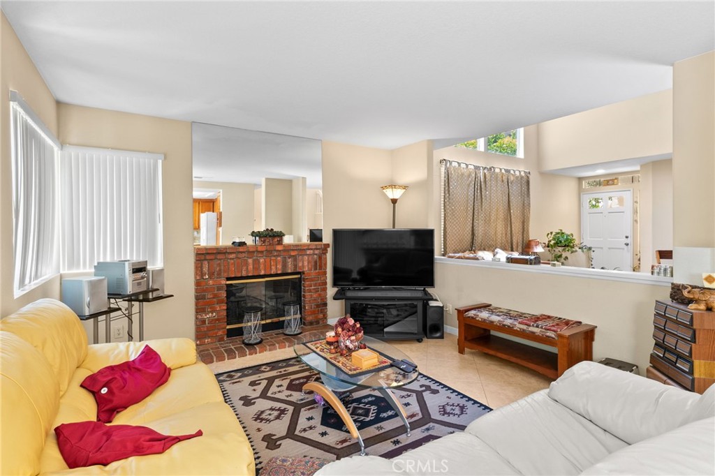 6309 Gladiola Property Photo 6